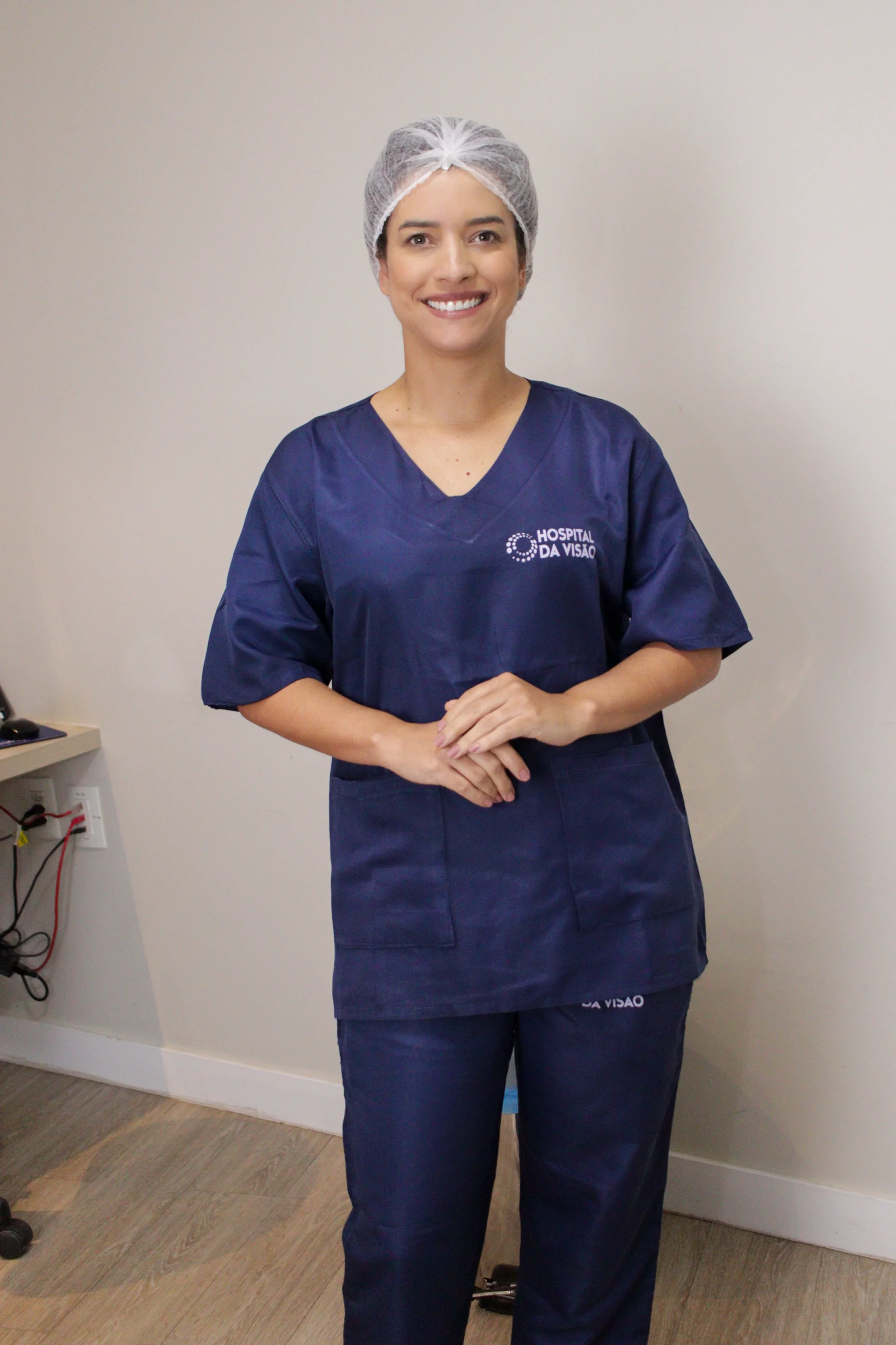 Dra. Camila Nogueira Bezerra, oftalmologista responsável pela cirurgia de catarata na Clínica Covisão em Campina Grande/PB